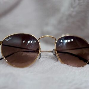 Ray-Ban Gold Frame Sunglasses with Brown Lenses small size (47-21)